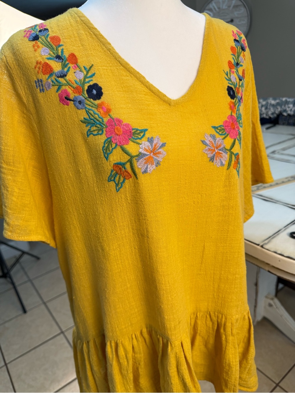 Jodifl Mustard Yellow Embroidered Boho Ruffle Tunic Top – Size Large - Picture 2 of 13